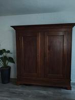 Antieke eikenhouten kast met veel opbergruimte, Antiek en Kunst, Ophalen