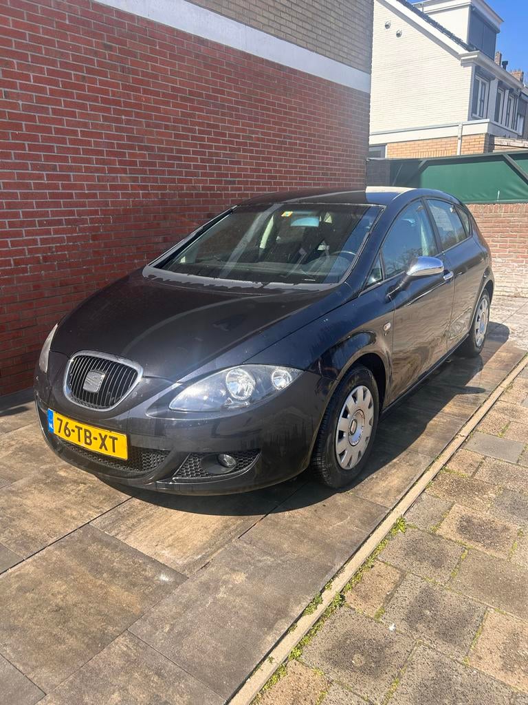 Voorbumper Seat Leon 1P (2005-2012), Auto-onderdelen, Carrosserie en Plaatwerk, Gebruikt, Voor, Ophalen of Verzenden, Bumper