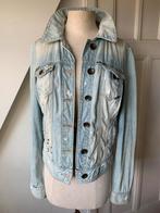 Guess Premium spijkerjasje met studs en stretch, Ophalen of Verzenden, Gedragen, Maat 36 (S), Blauw