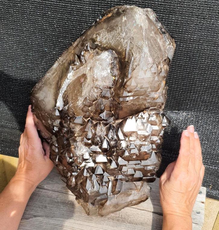 Rookkwarts/Citrien 20 Kg Meester Elestiaal Krokodillenkwarts, Verzamelen, Mineralen en Fossielen, Mineraal, Ophalen of Verzenden