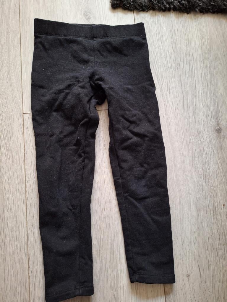 Zwarte legging van H&M, maat 104, Kinderen en Baby's, Kinderkleding | Maat 104, Broek, H&M, Zo goed als nieuw, Verzenden