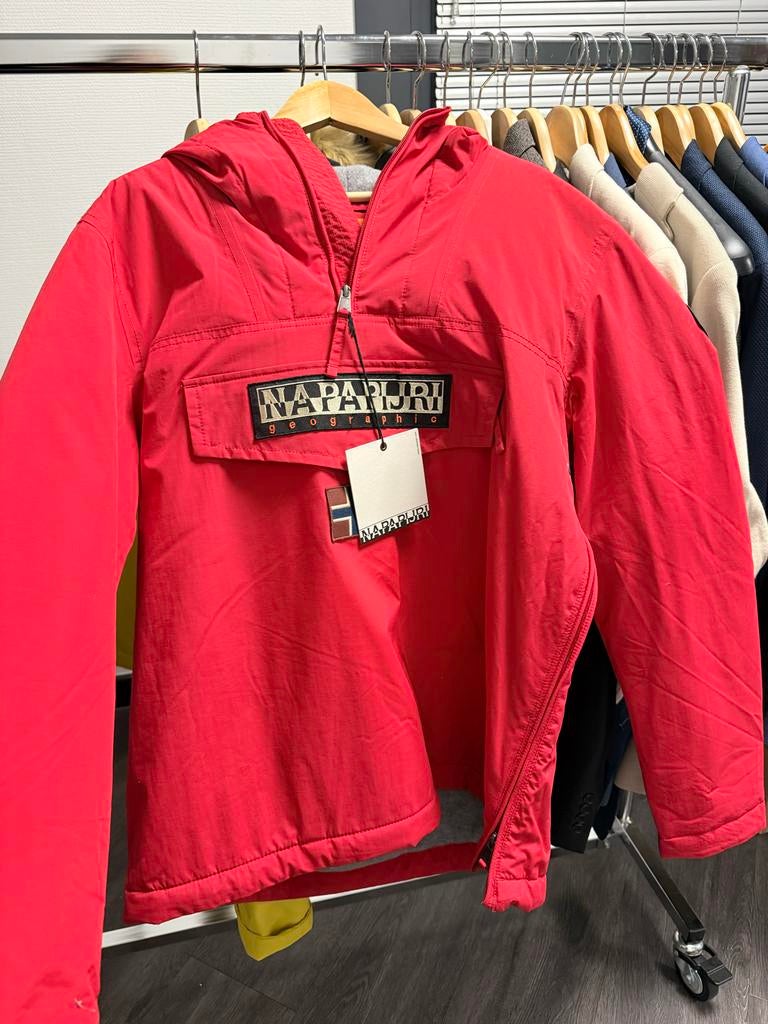 Napapijri jas rood maat L Nieuw en Origineel, Ophalen of Verzenden, Nieuw, Maat 52/54 (L), Rood