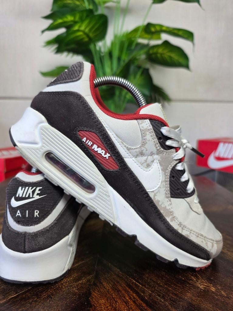 Nike Air Max 90 SE Social FC maat 41, Kleding | Heren, Schoenen, Wit, Nike, Ophalen of Verzenden, Nike
