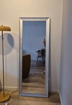 Grote spiegel met zilverkleurige lijst, Huis en Inrichting, Woonaccessoires | Spiegels, Ophalen, Zo goed als nieuw, 150 tot 200 cm