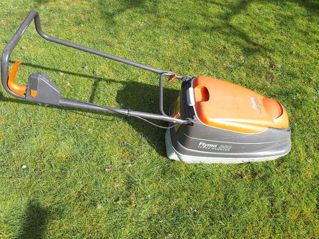 flymo zweefmaaier, Tuin en Terras, Grasmaaiers, Ophalen, Gebruikt, Elektrische grasmaaier, Flymo