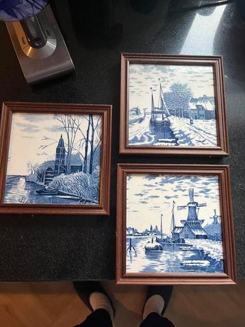 Delfst blauw tegeltjes beschikbaar voor biedingen