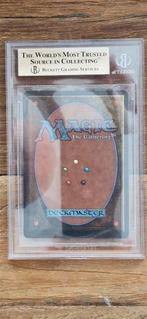 Magic The Gathering Deckmaster Urza's Tower Mountains C1 L, Hobby en Vrije tijd, Verzamelkaartspellen | Magic the Gathering, Ophalen of Verzenden