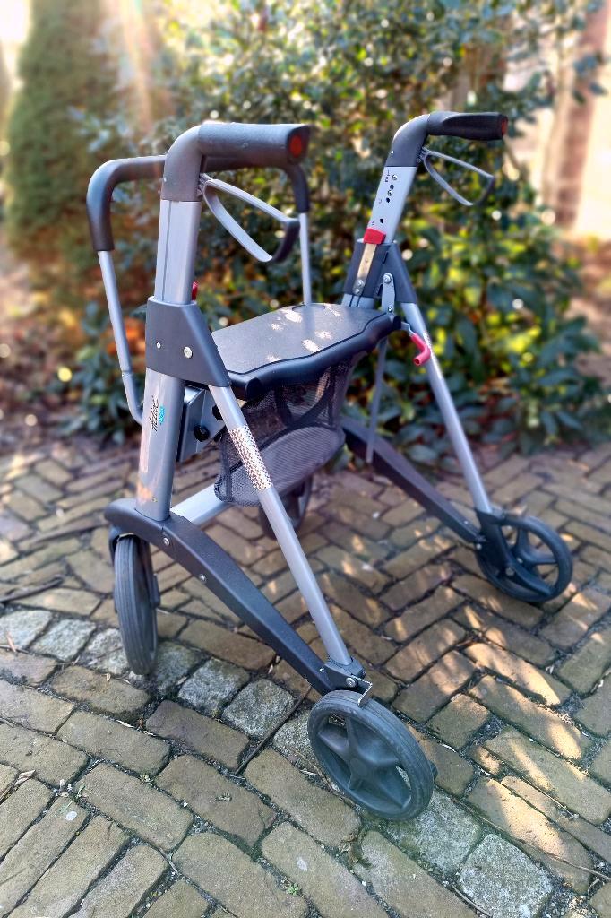 Rollator Active, Diversen, Rollators, Zo goed als nieuw, Lichtgewicht, Opvouwbaar, Ophalen