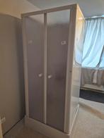 Mobiele Nooddouche Cabine met Sanibroyeur, Ophalen, Gebruikt, Met douche