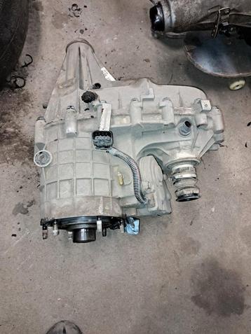 Chevy suburban zl1 2003 4x4 tussenbak  beschikbaar voor biedingen