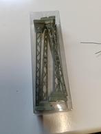 Marklin art 7021 portaalmasten 4 stuks, Wisselstroom, Overige typen, Ophalen of Verzenden, Zo goed als nieuw