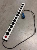 Stekkerblok 12x met mennekes 16A stekker, Ophalen of Verzenden, Zo goed als nieuw, Stekker