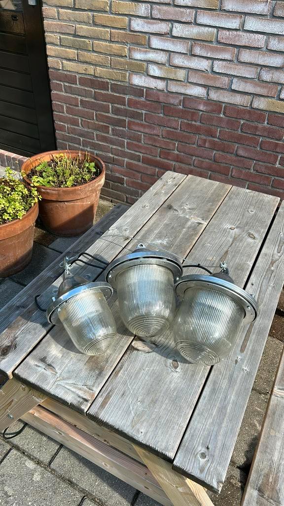 3x vintage industriele lamp van Polom Gdansk 1960, Huis en Inrichting, Lampen | Hanglampen, Minder dan 50 cm, Ophalen of Verzenden