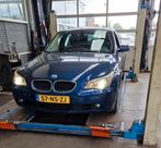 BMW 5-Serie 3.0 I 530 AUT 2004 Blauw - Youngtimer, Automaat, Zwart, 2000 kg, Blauw