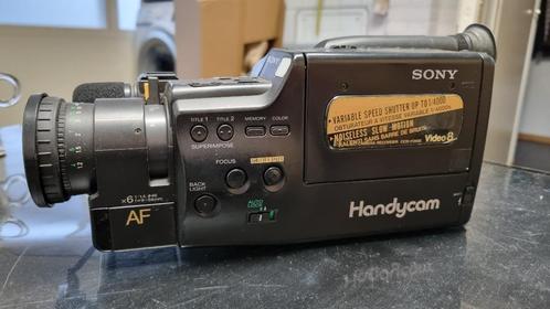 Sony Handycam (CCD-F340) incl Batterij oplader - Vintage, Audio, Tv en Foto, Videocamera's Analoog, Camera, Hi 8, Ophalen of Verzenden