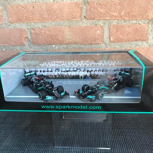 1:43 F1 MERCEDES AMG PETRONAS CONSTR.CHAMPION 2021…100,-, Hobby en Vrije tijd, Modelauto's | 1:43, Nieuw, Auto, Ophalen of Verzenden