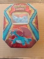 Pokemon Salamence Tin Origineel Nieuw en Sealed !, Ophalen of Verzenden, Nieuw, Booster, Foil
