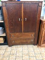 Bruine houtenkast, Ophalen