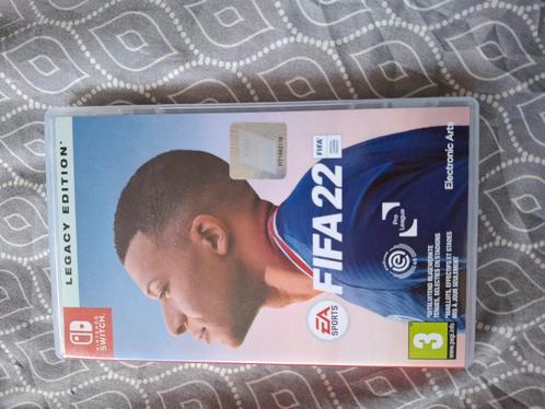 FIFA 22 Legacy Edition, Spelcomputers en Games, Games | Nintendo Switch, Zo goed als nieuw, Sport, 3 spelers of meer, Vanaf 3 jaar