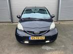 Toyota Aygo 1.0-12V + sport, Voorwielaandrijving, Gebruikt, 4 stoelen, Origineel Nederlands