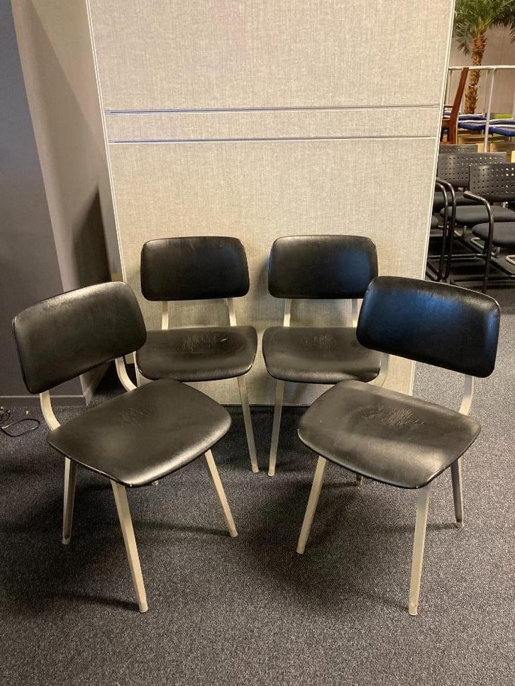 Antieke Friso Kramer stoelen met tafel, Huis en Inrichting, Stoelen, Gebruikt, Vijf, Zes of meer stoelen, Zwart, Ophalen