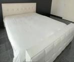 Witte lederlook boxspring te koop 180x200, Ophalen, Wit, Tweepersoons, Zo goed als nieuw