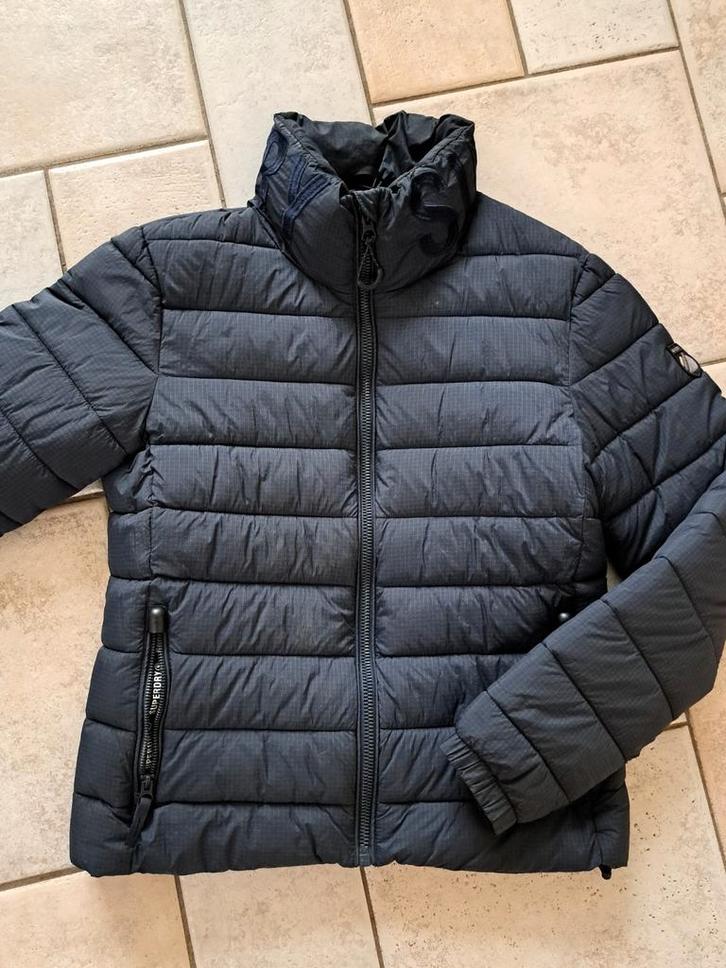 Superdry jas - Maat 40, Kleding | Dames, Jassen | Winter, Zo goed als nieuw, Maat 38/40 (M), Blauw, Ophalen of Verzenden