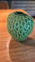 Des Pots aardbei-vaasje, Ophalen of Verzenden, Zo goed als nieuw, Aardewerk of Porselein, Minder dan 50 cm