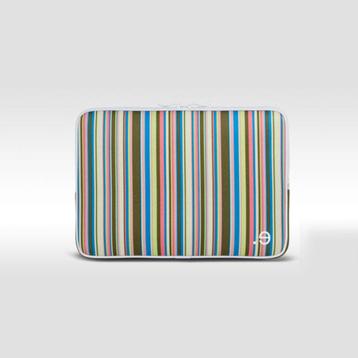 Be-ez La Robe laptoptas voor MacBook Pro 17 inch Allure Colo beschikbaar voor biedingen