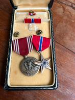 WO2 Amerikaans Bronze Star Medailles medal op naam groep, Verzamelen, Amerika, Landmacht, Lintje, Medaille of Wings, Verzenden