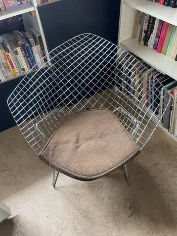 Bertoia Diamond Chairs (2 stuks) beschikbaar voor biedingen