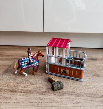 Schleich paardenstal incl paard met rijder - zgan beschikbaar voor biedingen