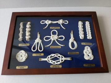 Schippersknopen diorama. Muurdecoratie. beschikbaar voor biedingen