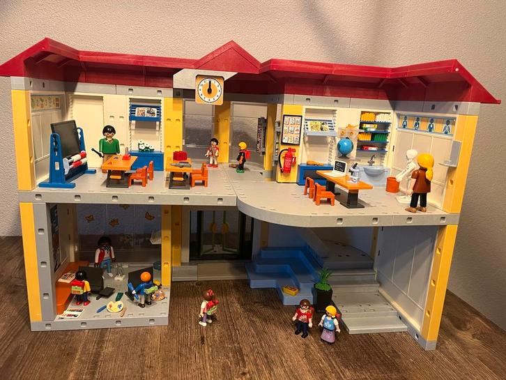 Playmobil School 5923, Kinderen en Baby's, Speelgoed | Poppenhuizen, Zo goed als nieuw, Poppenhuis, Ophalen