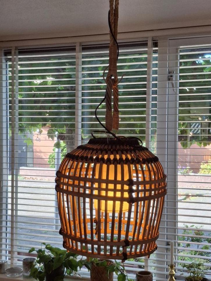 Riviera Maison San Carlos Bamboe Hanglamp, Huis en Inrichting, Lampen | Hanglampen, Zo goed als nieuw, 50 tot 75 cm, Overige materialen