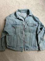 Bershka Spijkerjasje XS, Ophalen of Verzenden, Zo goed als nieuw, Maat 34 (XS) of kleiner, Blauw