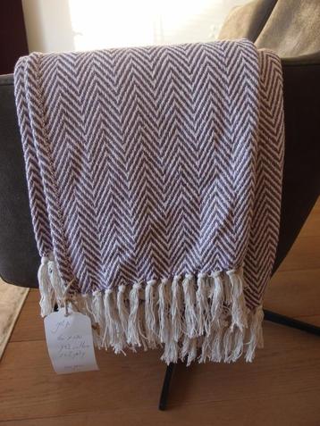 Erg mooi nieuw en ongebruikt woon deken plaid doek franjes beschikbaar voor biedingen
