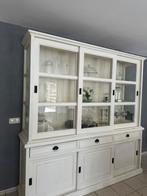 Vitine kast, Ophalen