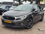 DS 4 1.6 So Chic AUTOMAAT 165PK NAVI LEDER MASSAGE NAP65DKM, Auto's, Gebruikt, Euro 6, 4 cilinders, Bluetooth