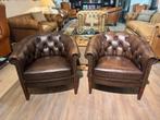 2 x Originele Engels Tub chesterfield fauteuils bruin Bendic, Ophalen of Verzenden, Zo goed als nieuw, 75 tot 100 cm