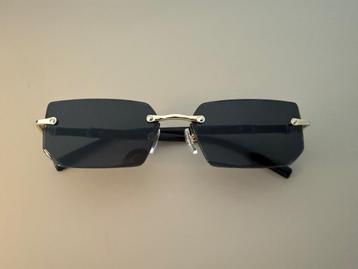 Decoratieve Zonnebril „Urban Black“ – Zwarte glazen beschikbaar voor biedingen