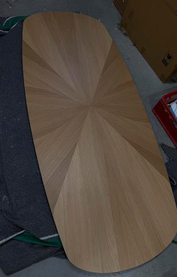 Eiken deens ovale tafel 240 x 100 incl poot beschikbaar voor biedingen