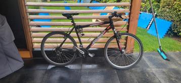 Mountainbike Merida Kalahari  555 beschikbaar voor biedingen