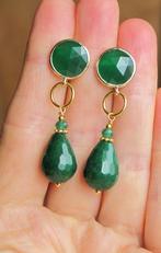 Prachtige oorbellen, dikke groene facet Jade druppel, steker, Sieraden, Tassen en Uiterlijk, Oorbellen, Overige materialen, Nieuw
