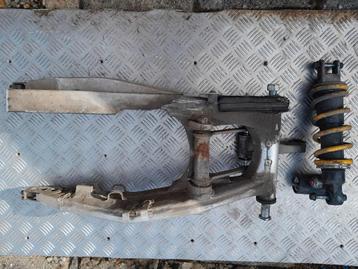 Achterbrug GSXR750 1992-1995 beschikbaar voor biedingen