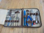 Vintage travelset zakmes reisgereedschap jaren 60 leren etui, Ophalen of Verzenden