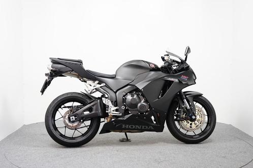 Honda CBR 600 RR (bj 2024), Motoren, Motoren | Honda, Bedrijf, Super Sport, meer dan 35 kW