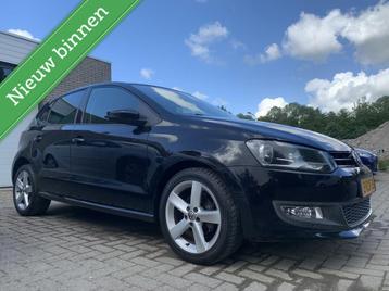 Volkswagen Polo 1.4-16V Highline Automaat NWE APK Leer Airco beschikbaar voor biedingen