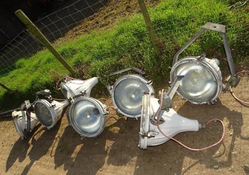 partij schijnwerpers uit fabriek lampen  fabriekslamp, Antiek en Kunst, Curiosa en Brocante, Ophalen