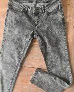 Spijkerbroek Noisy May maat 28/32, Kleding | Dames, Ophalen of Verzenden, Nieuw, Blauw, W28 - W29 (confectie 36)